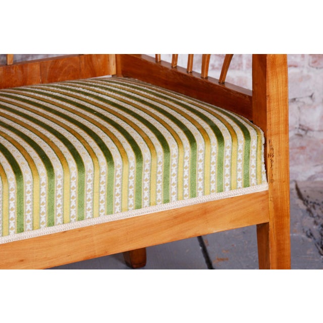 Biedermeier Sofa in Cherry and Spruce, 1820s For Sale - Image 6 of 11