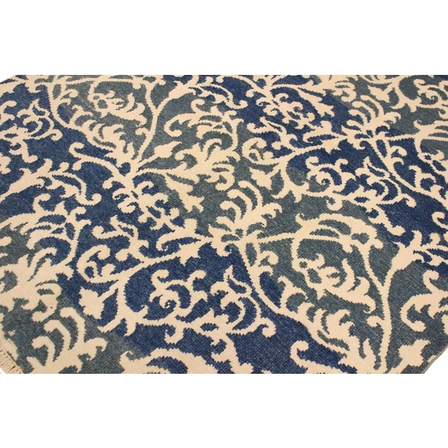 1990s Modern Gray/Ivory Wool & Viscouse Rug - 5'1 X 7'4 For Sale In New York - Image 6 of 8