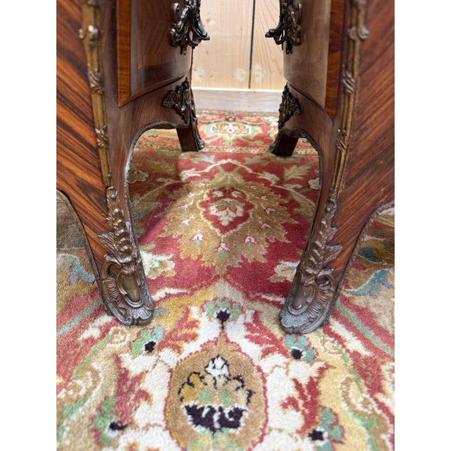 Metal Small Louis XV Style Marquetry and Marble Bombé Chests of Drawers, 1950s, Set of 2 For Sale - Image 7 of 8