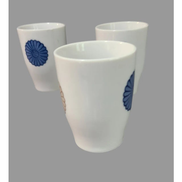 Vintage Asian Japanese Floral Porcelain Tea Cups, Marked- Set of 5 For Sale - Image 4 of 8