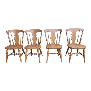 Set of 4 Heywood Wakefield Hard Rock Maple Cinnamon Colonial Style Splat Back Chairs