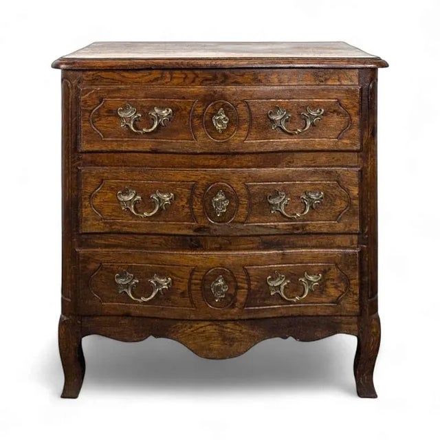 Louis XV Neo-Rustic Style Oak Chest of Drawers For Sale - Image 9 of 9