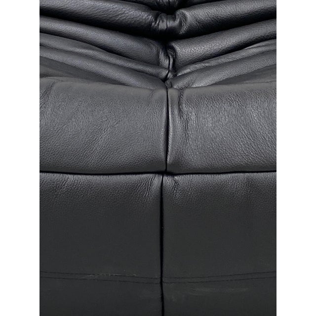 French Togo Sofa in Thick Black Cow Leather attributed to Michel Ducaroy for Ligne Roset, 1970s For Sale - Image 6 of 13