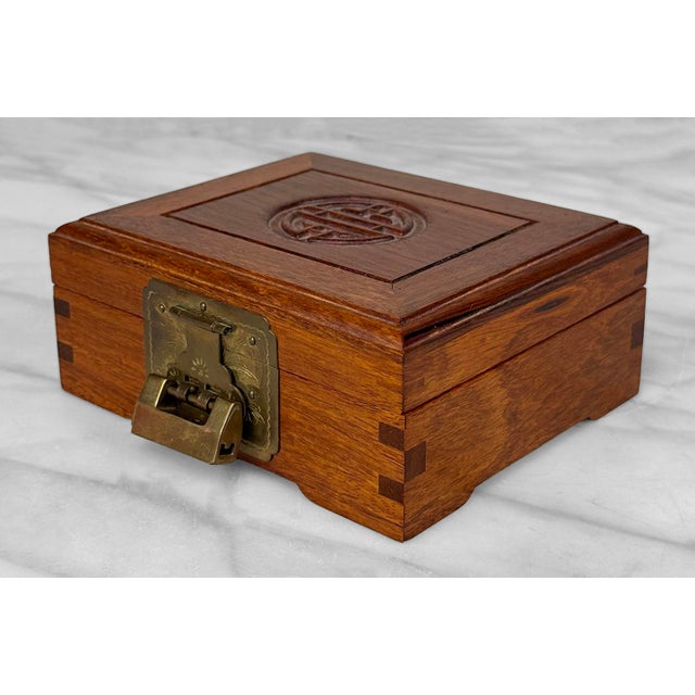 1970s Vintage Chinese Chinoiserie Rosewood Storage Jewelry Box W/ Brass Lock For Sale - Image 5 of 13