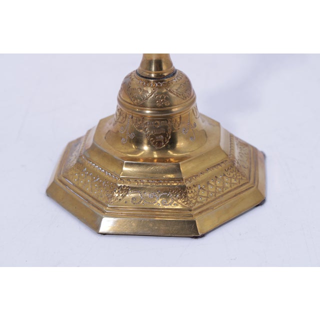 1980s Mottahedeh Historic Natchez Brass Candlestick For Sale In Philadelphia - Image 6 of 12