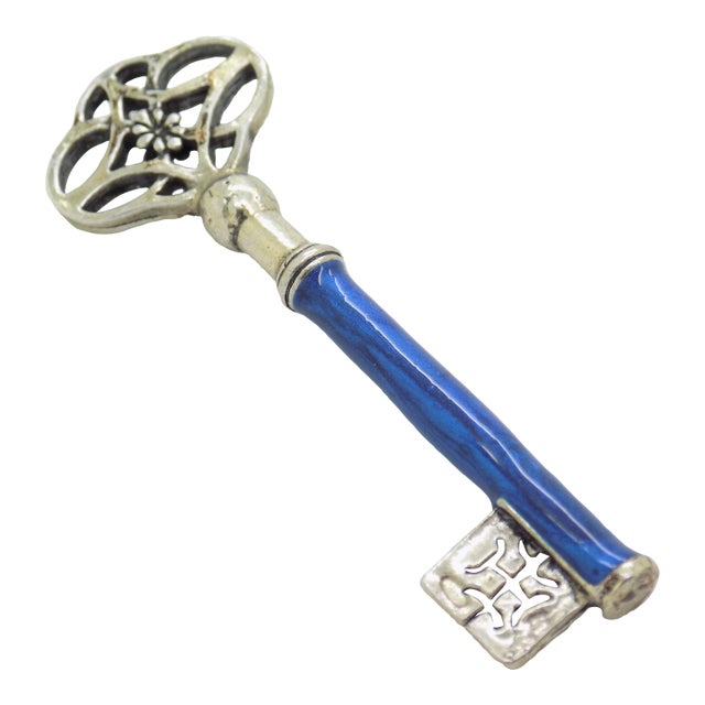 1 X Vintage Italian Handmade Genuine Silver "Loves Me, Loves Me Not" Real Life Size Key For Sale