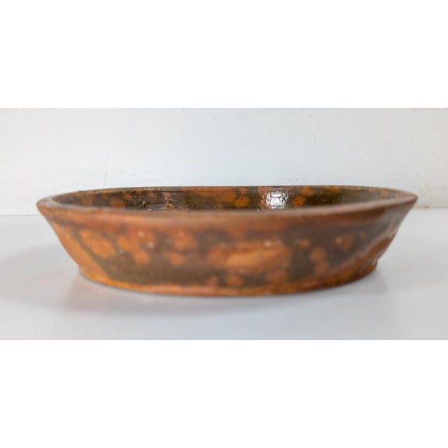 19th Century American Redware Pie Dish With Manganese Spots For Sale - Image 4 of 12