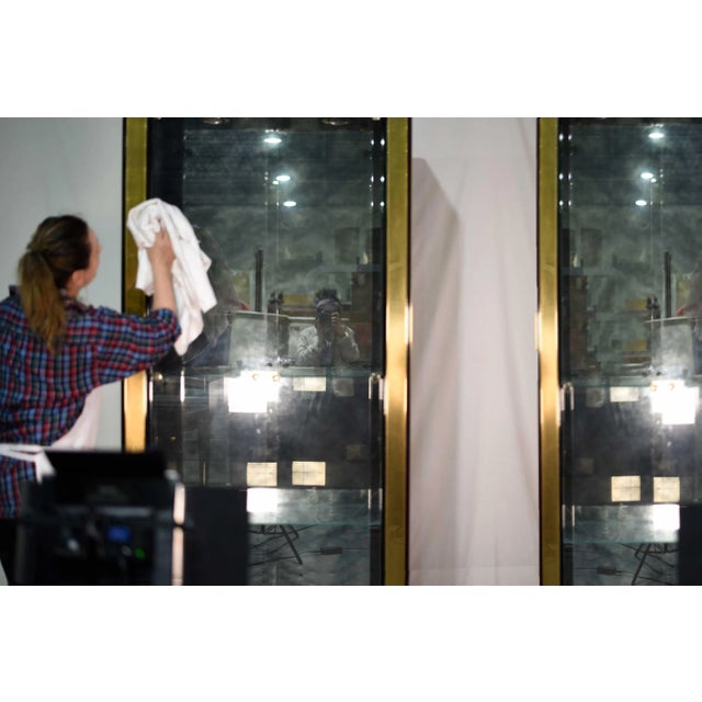 1970s Mirrored & Brass Curio Vitrine Display Cabinets by Mastercraft - a Pair For Sale - Image 11 of 12