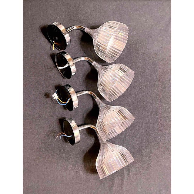 Kartell Pair of Kartell Sconces in Chromed Metal and Lucite, Late 20th Century, Italy For Sale - Image 4 of 6