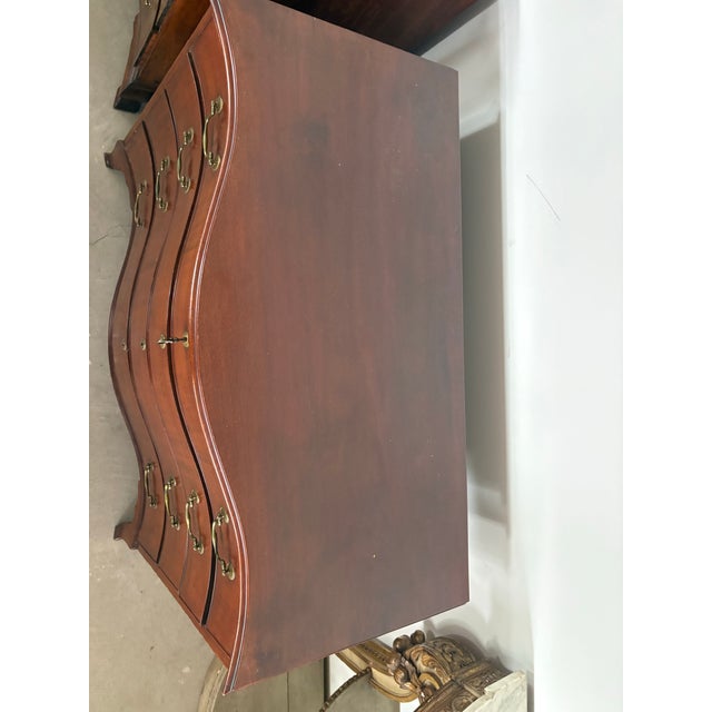 Matched Pair of Georgian Oxbow Front Chests, Mahogany, One Signed Joseph Rawson of Providence, Circa 1790-1810 For Sale - Image 9 of 12
