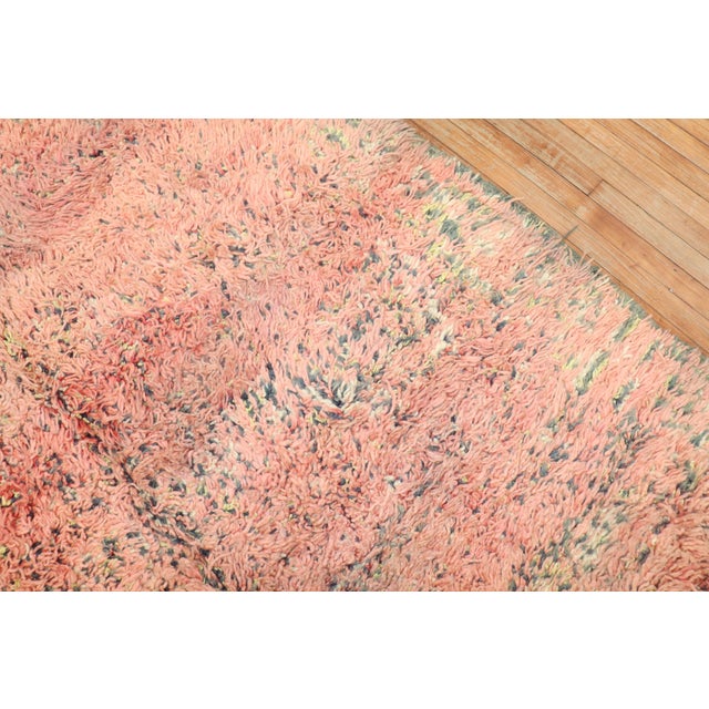 Early 20th Century Early 20th Century Bright Pink Moroccan Minimalist Rug - 6'6" x 9'1" For Sale - Image 5 of 10