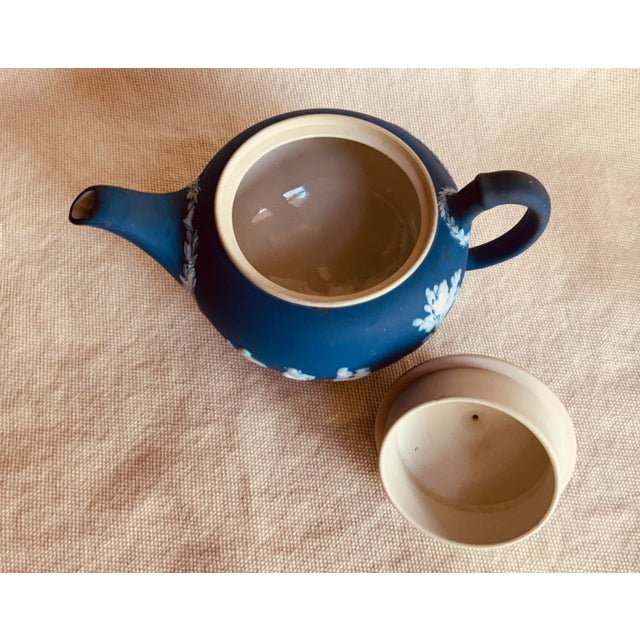 English Exquisite Wedgwood Bone China Jasperware Dipped Teapot - "Classical" Pattern For Sale - Image 3 of 7