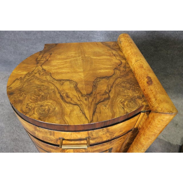 Carrocel Currey and Co Modern Contemporary Commode C. 2010 For Sale - Image 9 of 16