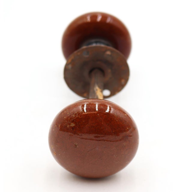 Mid 20th Century Vintage Reddish Brown Ceramic Passage Door Knob Set For Sale - Image 5 of 5