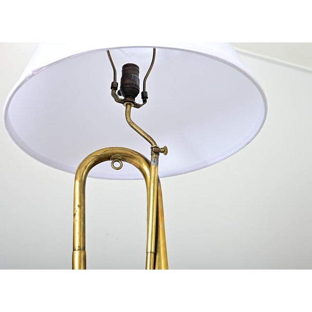 Early 20th Century French Vintage Brass Couesnon Trumpet Lamp For Sale In Baton Rouge - Image 6 of 9