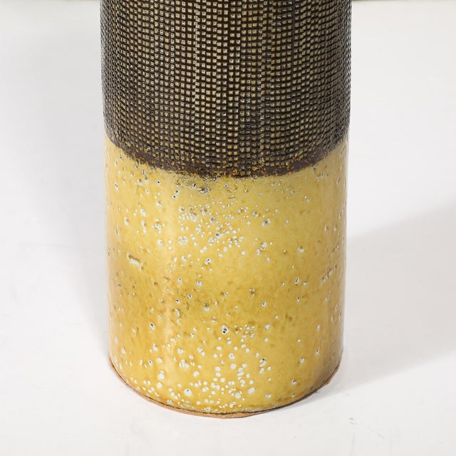 Mid-Century Modernist Ceramic Table Lamp W/Smoked Gold Glaze & Umber Detailing For Sale - Image 10 of 12