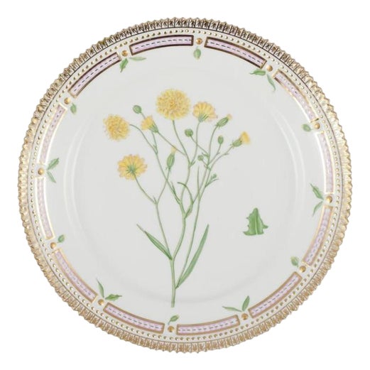 Flora Danica Lunch Plate in Hand-Painted Porcelain with Flowers from Royal Copenhagen, 1963 For Sale