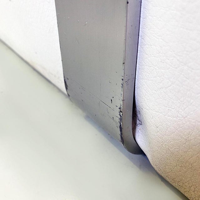 Set of Modern Italian Leather and Steel Armchairs attributed to Kazuhide Takahama for Gavina, 1970s For Sale - Image 12 of 13