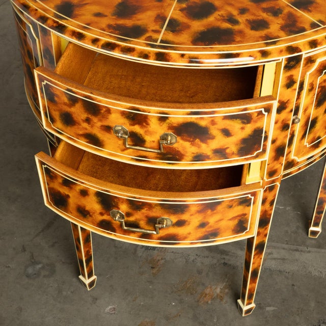 1980s Maitland Smith FAUX-Tortoise-Shell Console Table ‘Trompe L'oeil’ Masterpiece For Sale - Image 11 of 18