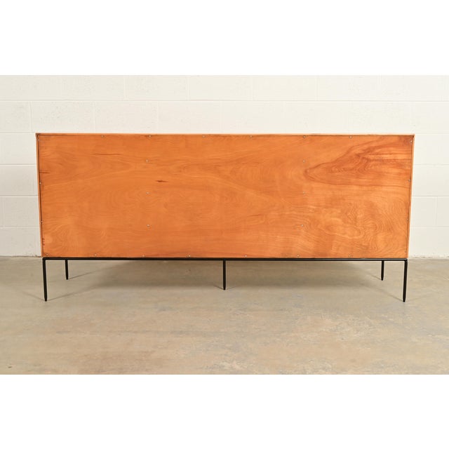 Paul McCobb Planner Group 20-Drawer Dresser or Credenza, Newly Refinished For Sale - Image 15 of 16