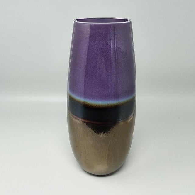 1970s Space age vase in ceramic by Brambilla. Made in Italy, It's in excellent condition diam 5,90" x 14,37" H inches diam...