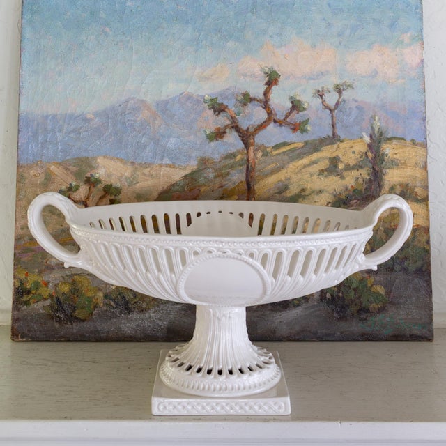 1970s White Italian Footed Pedestal Fruit Bowl With Ceramic Fruits Centerpiece For Sale - Image 5 of 17