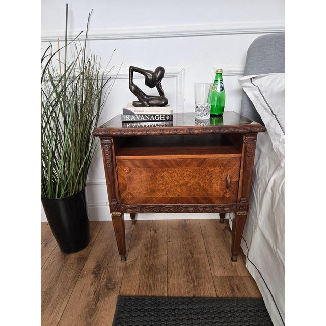 Very elegant and refined Italian 1950s Mid-Century Modern design, pair of bedside tables with single front door, bordeaux...