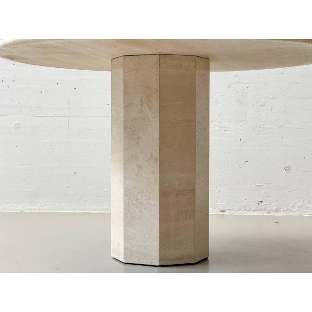 Stone Round Table in Travertine, Italy, 1970s For Sale - Image 7 of 16