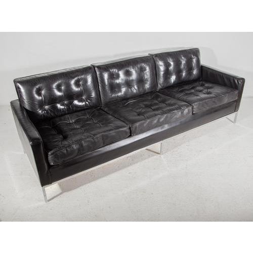 Vintage Three-Seater Sofa in Black Leather with Chrome Frame from Florence Knoll, 1970s For Sale - Image 9 of 12