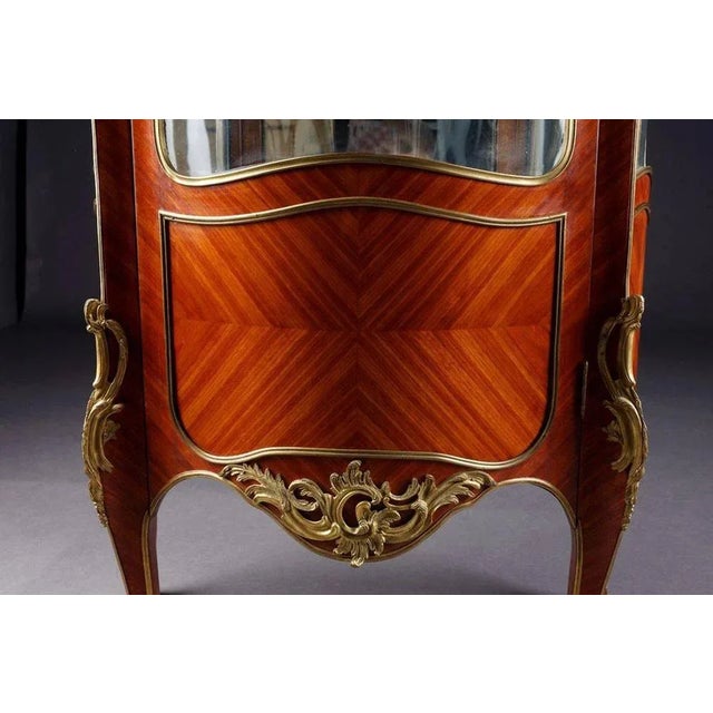 20th Century French Louis XV Style Vitrine For Sale - Image 5 of 11