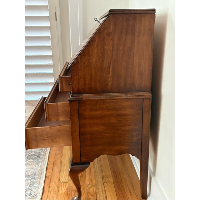 1970s Pennsylvania House Traditional Secretary Desk With Lock and Key For Sale - Image 11 of 12
