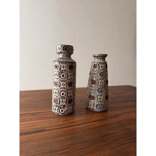 Mid-Century 615/25 and 617/28 Vases from Spara Schamotte Keramik, Set of 2 For Sale - Image 9 of 9