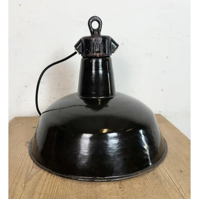 Industrial Black Enamel Factory Lamp with Cast Iron Top from Elektrosvit, 1950s For Sale - Image 11 of 18