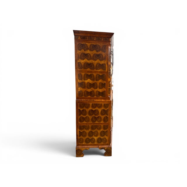 17th Century William Nd Mary English 8-Drawer Chest, Attributed For Sale - Image 4 of 16