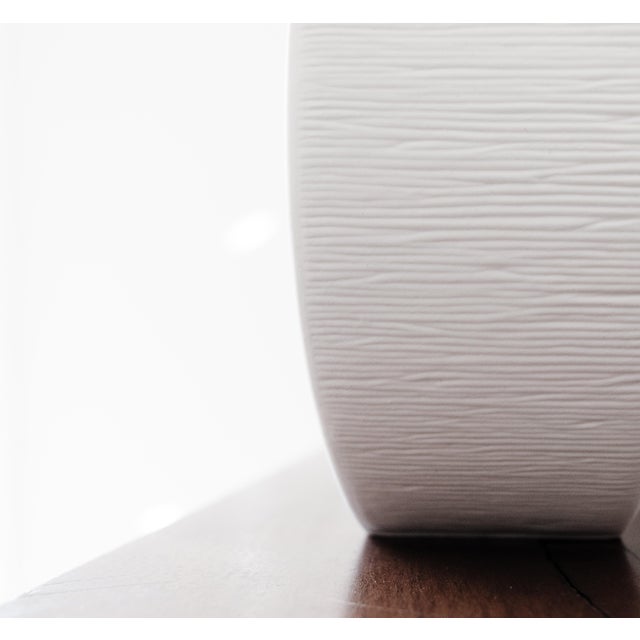 Mid-Century Modern 1950s Hans-Theo Baumann for Thomas Germany Matte White Porcelain Op Art Vase For Sale - Image 3 of 12