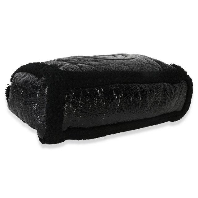 Black Patent Shearling Medium Soho Hobo For Sale In New York - Image 6 of 9