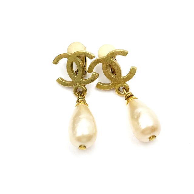 Contemporary Vintage Chanel Gold Plated CC Pearl Dangle Clip on Earrings - 2 Pieces For Sale - Image 3 of 5