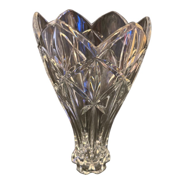 Vintage Lenox Crystal Vase With Scalloped Rim and Starburst Cuts For Sale
