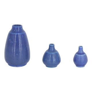 Small Mid-Century Scandinavian Modern Blue Stoneware Vases by Gunnar Borg for Gunnars Keramik Höganäs, 1960s, Set of 3 For Sale