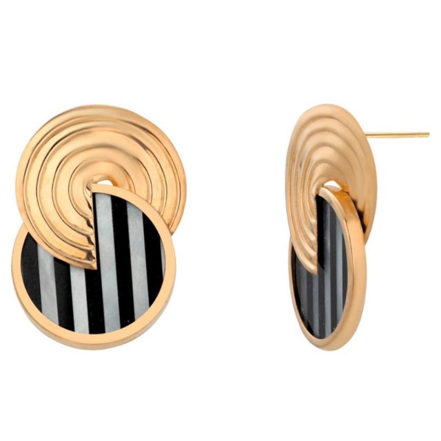 14k Yellow Gold Mother-of-Pearl, Black Onyx and Sodalite Vintage Stud Earrings, Pair For Sale - Image 4 of 7