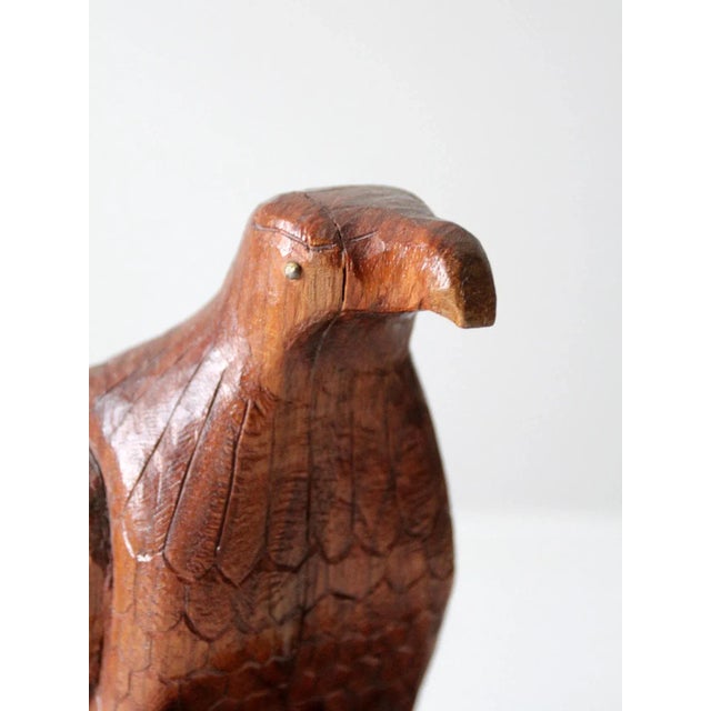 Mid 20th Century Vintage Hand Carved Wood Eagle Statue. For Sale - Image 5 of 12