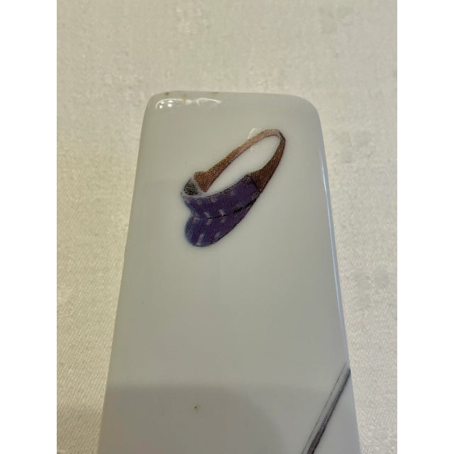 Vintage Golf-Themed Ceramic Pie Server For Sale - Image 4 of 6