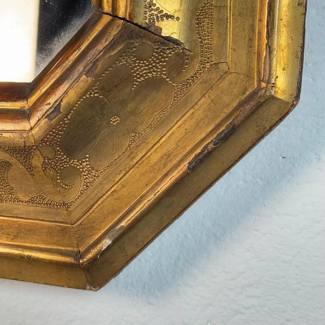 Gold Large Giltwood Tray Mirror with Engraved and Eglomisé Decoration, Italy, 1890s For Sale - Image 8 of 17