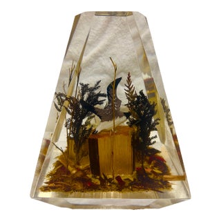 Vintage 1970s 3d Lucite Wildlife Obelisk Paperweight For Sale
