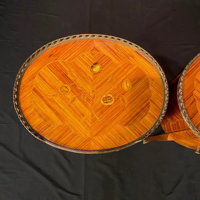 French French Louis XV Marquetry Inlaid Vintage Night Stands -a Pair For Sale - Image 3 of 13