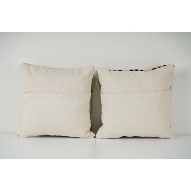 Mid-Century Modern Turkish Hemp Kilim Pillow Cover - A Pair For Sale - Image 3 of 3