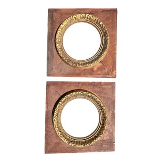 Antique French Giltwood Oval Picture Frames, Pair With Acanthus Leaf Carving For Sale