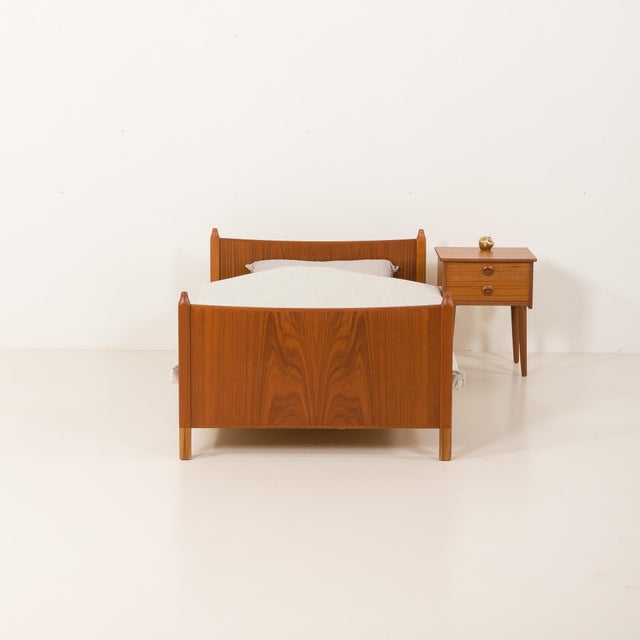 Mid-Century Modern Vintage Danish Teak Children's Bed, 1960s For Sale - Image 3 of 10