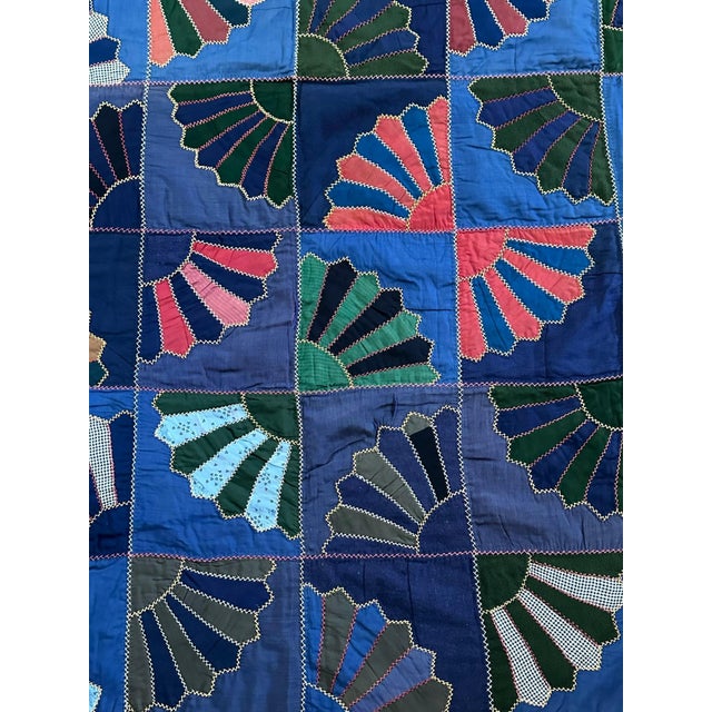 Late 19th Century Antique Americana Quilt with Fan Motifs For Sale - Image 5 of 13