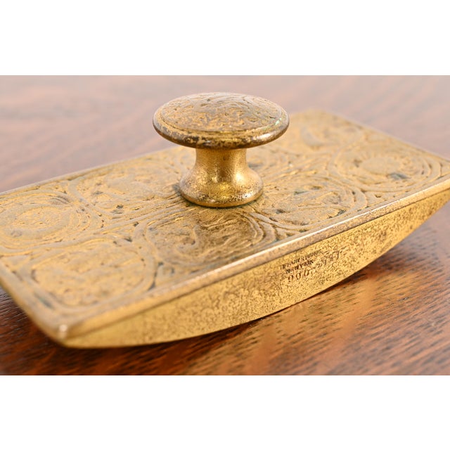 Bronze Tiffany Studios New York Zodiac Pattern Bronze Doré Rocker Blotter For Sale - Image 8 of 12